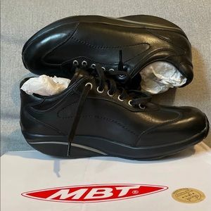 Size 6-6.6 Women’s MBT shoes (black).